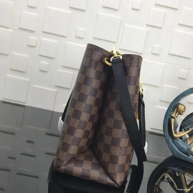 Fashionrepsfam ru Bags LV 1906BL0064 0702